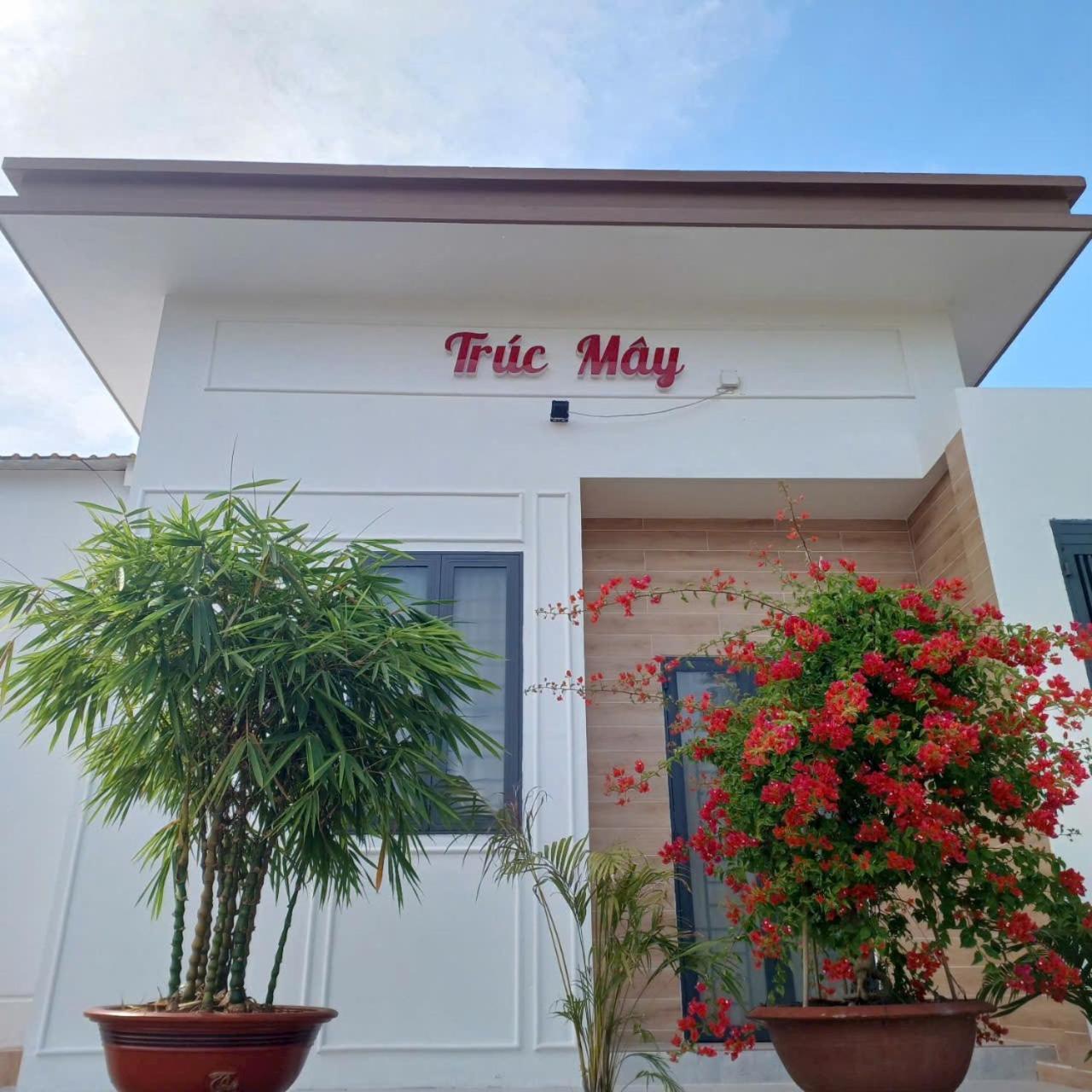 Nha Nghi Truc May Ben Tre Экстерьер фото